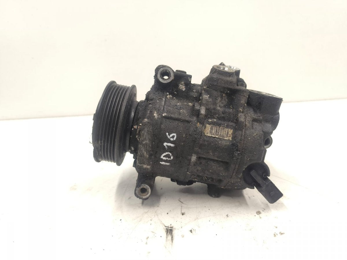 AUDI A4 / A4 ALLROAD (B8) (2007-2015) /  2010 Ilmastointi kompressori - 8K0260805L 8E0260805BJ 8E0260805CB