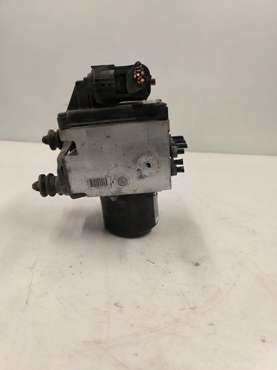 VW PASSAT B6 (3C) (2005-2010) 2008 ABS hydraulikoneisto - 3C0614109K 16431508E