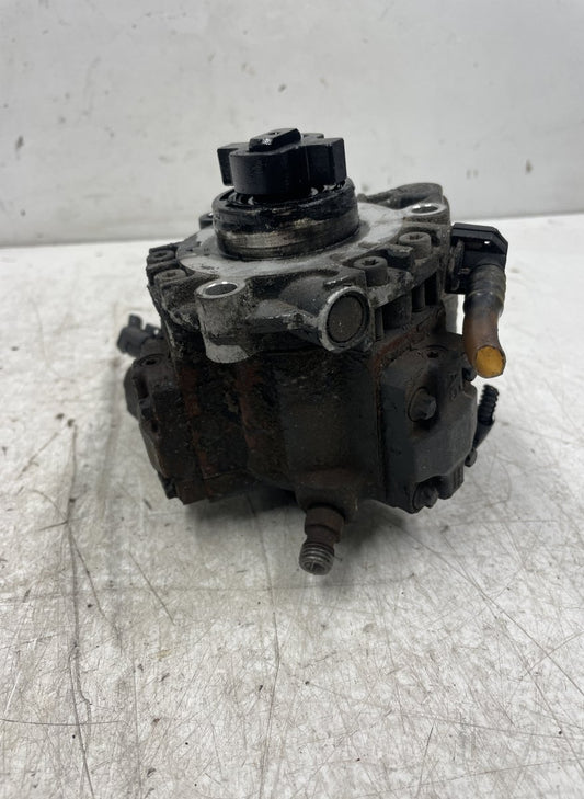 VOLVO S40 / V50 / C30 / C70 (MS, MW) (2004-2012) /  2009 Ruiskutuspumppu diesel -