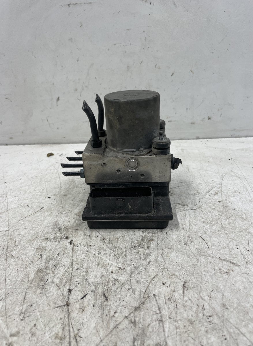 AUDI A6 / A6 ALLROAD (C6, 4F) (2004-2011) /  2007 ABS hydraulikoneisto - 4F0910517AD007 4F0614517AA01