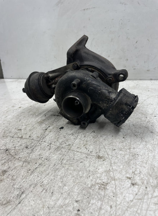 AUDI A4 (B7) (2004-2008) 2005 Ahdin -