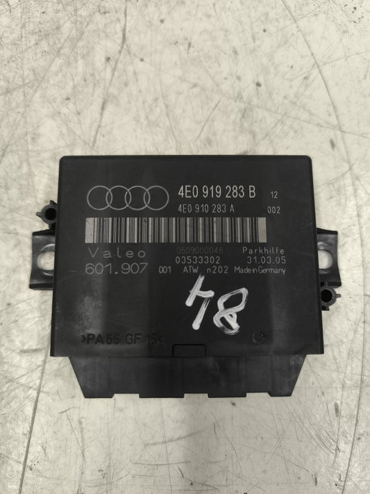 AUDI A8 (4E) (2002-2010) 2005 Ohjausyksikkö, parkkiapu - 4E0919283B