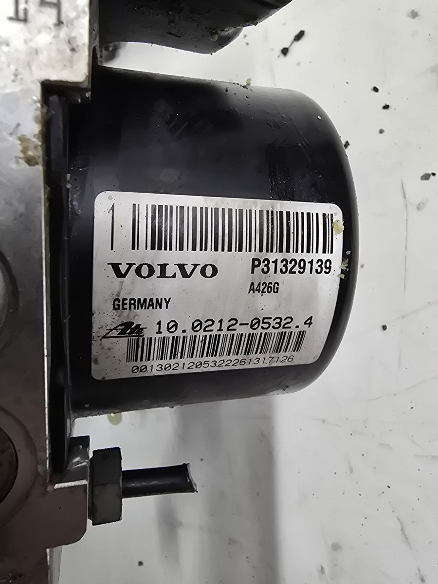 VOLVO V70 III (BW) (2007-2016) 2011 ABS hydraulikoneisto - 31329139 P31329139 31400545